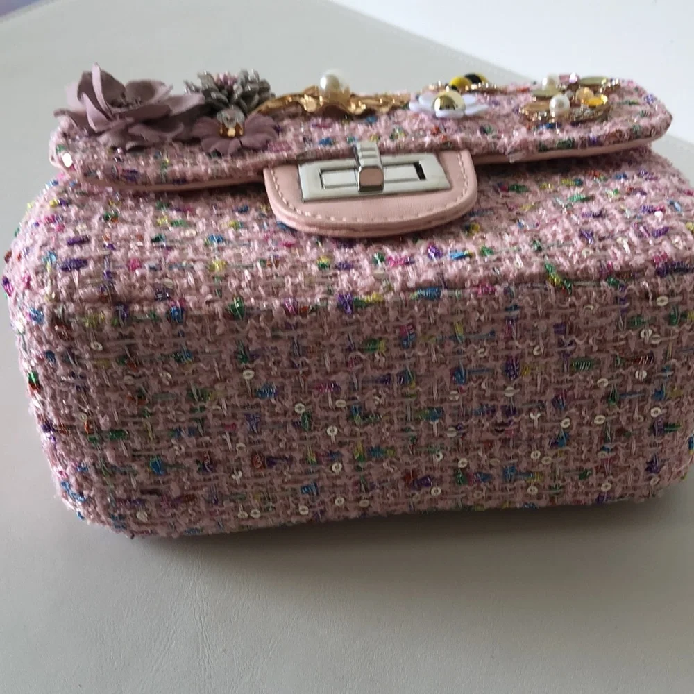Purse - Picture 5 of 9